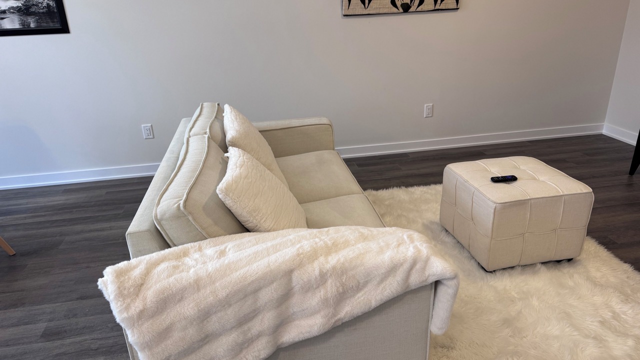 Photo of Livingroom in Ottawa Division