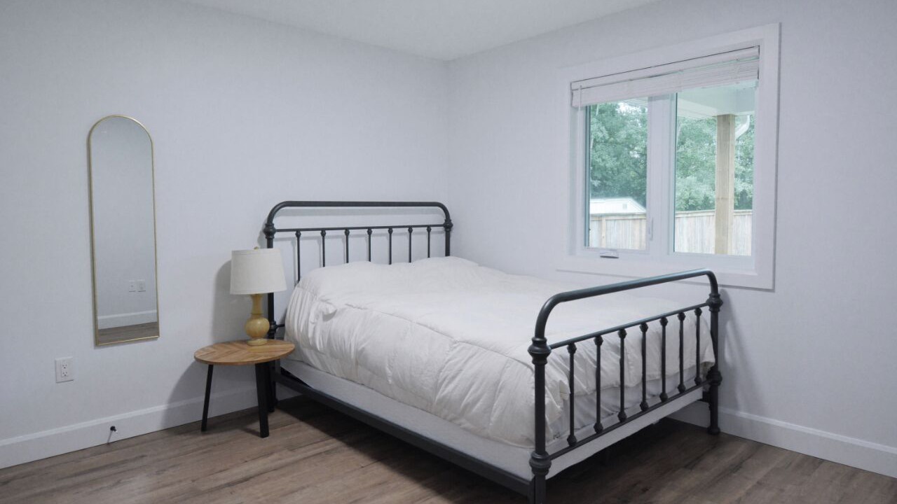 Photo of Bedroom in Lambton Shores