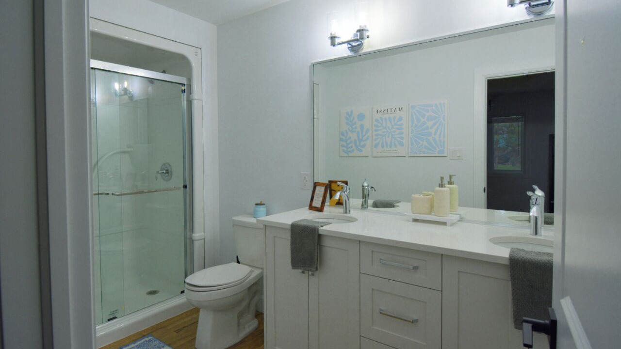 Photo of Bathroom in Lambton Shores