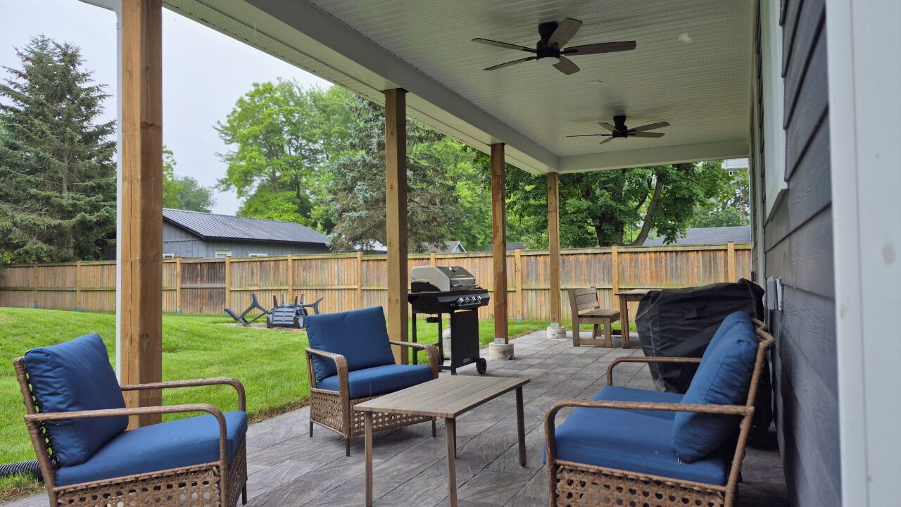 Photo of Patio Balcony in Lambton Shores
