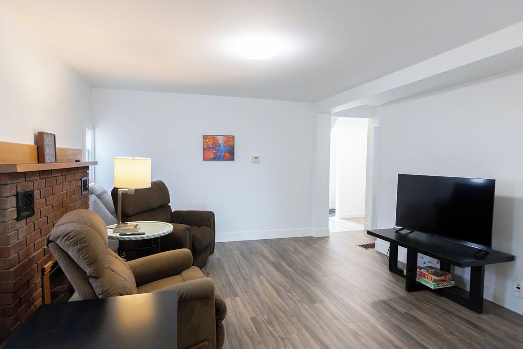 Photo of Livingroom in North Bay