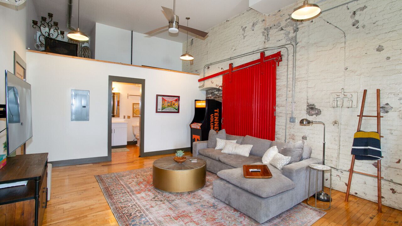 Photo of Livingroom in Downtown Knoxville