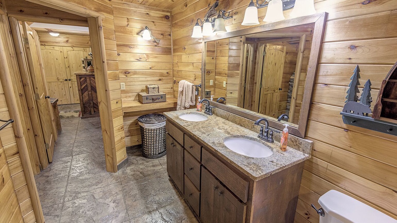 Photo of Bathroom in Butler