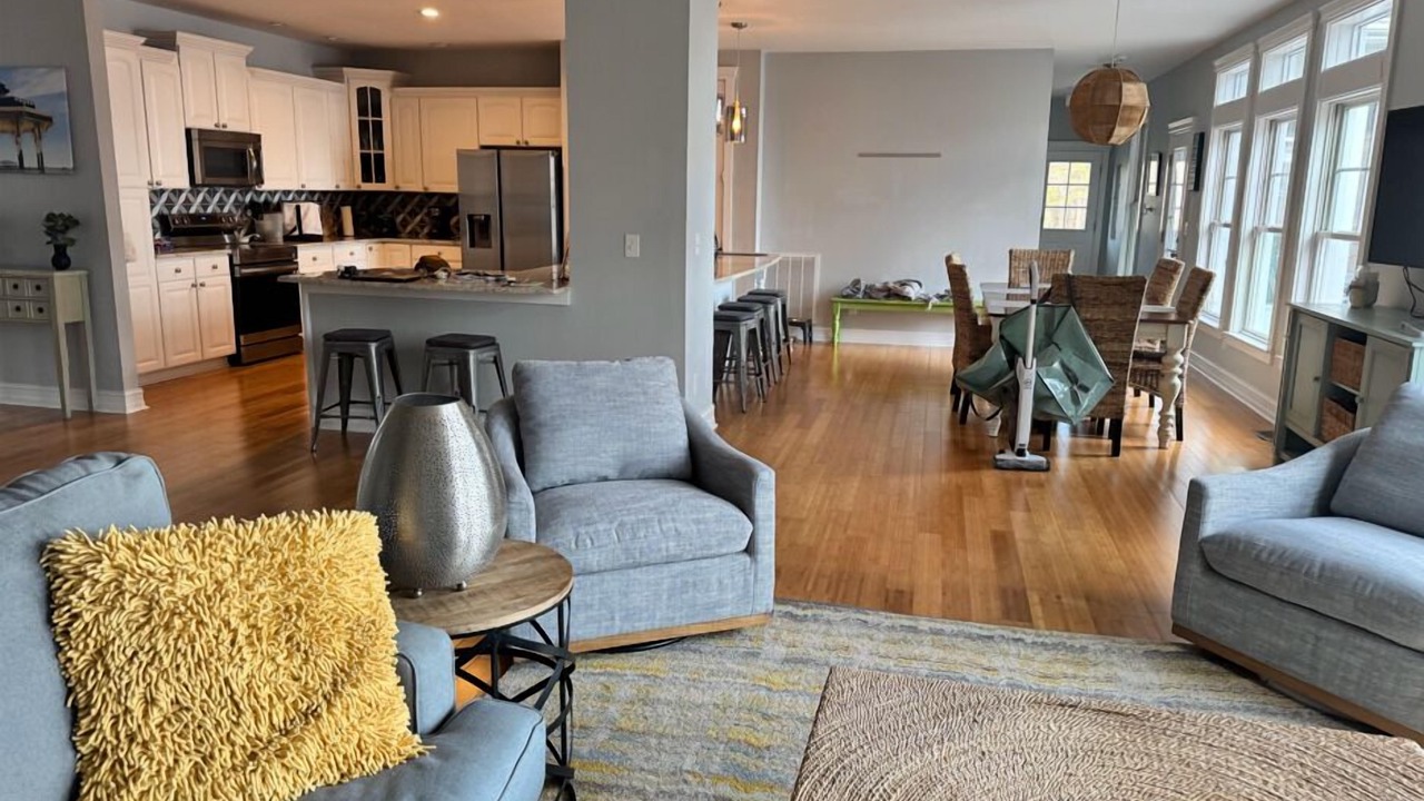 Photo of Livingroom in Whitby Cove