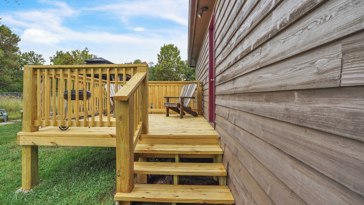 Photo of Patio Balcony in Pipestem