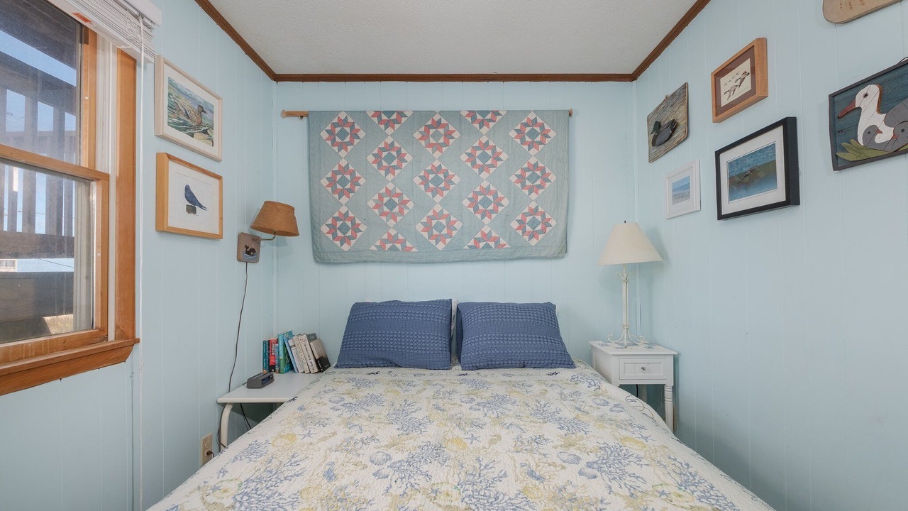 Photo of Bedroom in Rodanthe