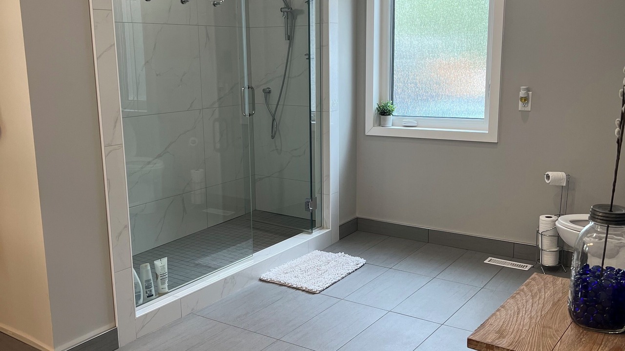 Photo of Bathroom in Tuxedo