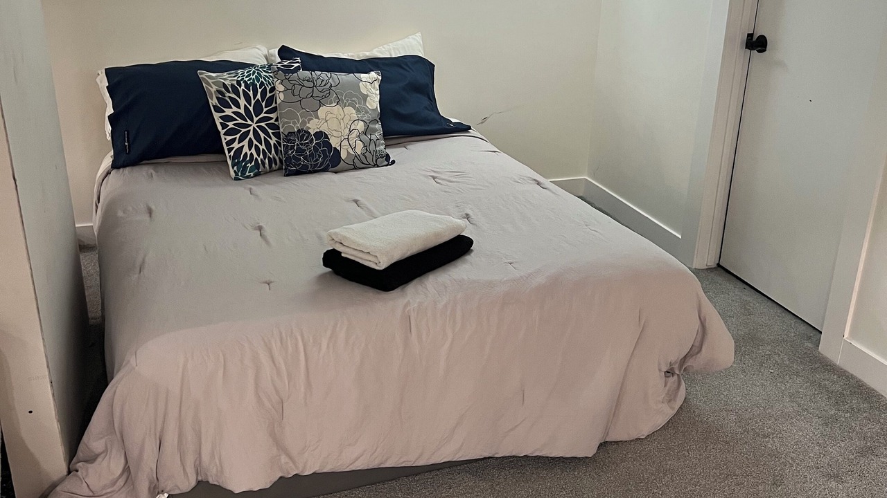 Photo of Bedroom in Tuxedo