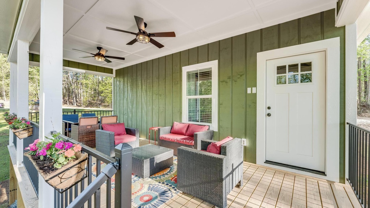 Photo of Patio Balcony in Tamassee