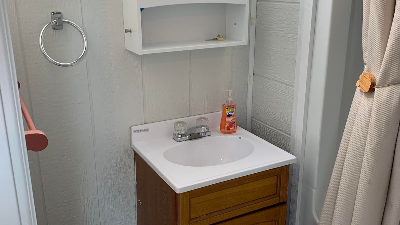 Photo of Bathroom in Black Rock
