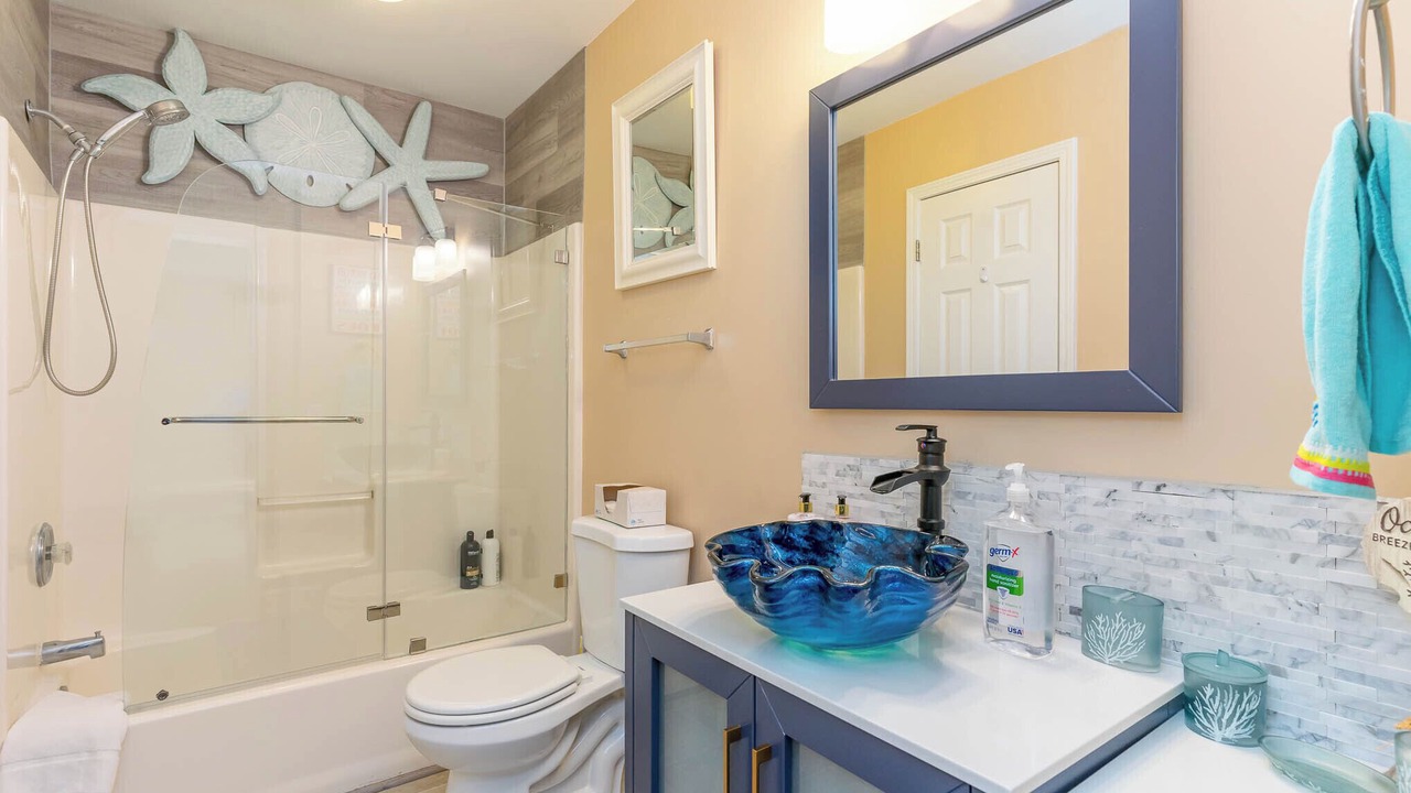 Photo of Bathroom in Long Bay Estates