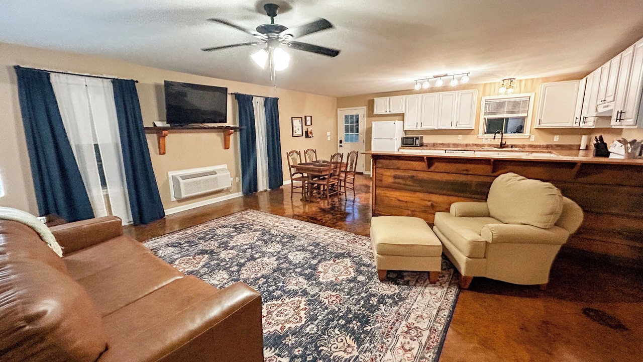 Photo of Livingroom in Mount Pleasant
