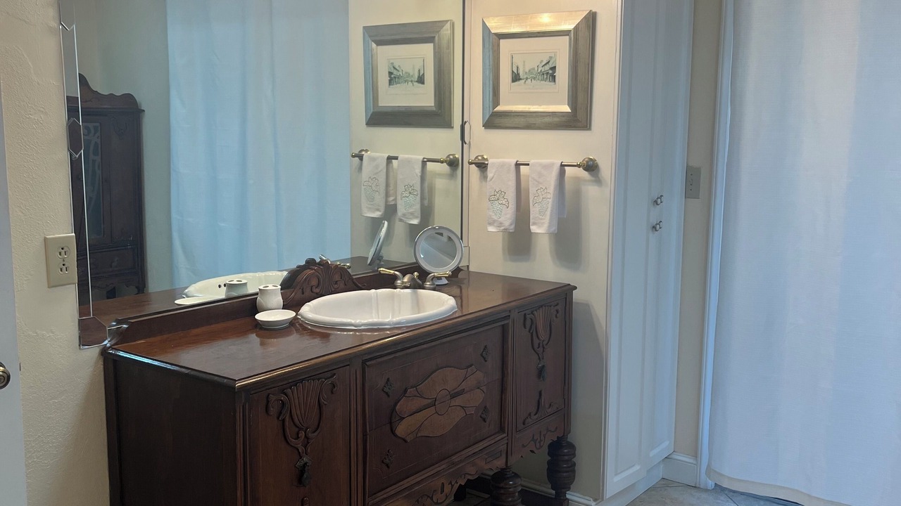 Photo of Bathroom in Monroe