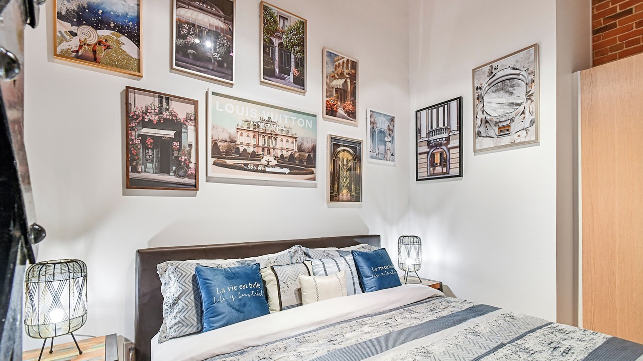 Photo of Bedroom in Old Montreal