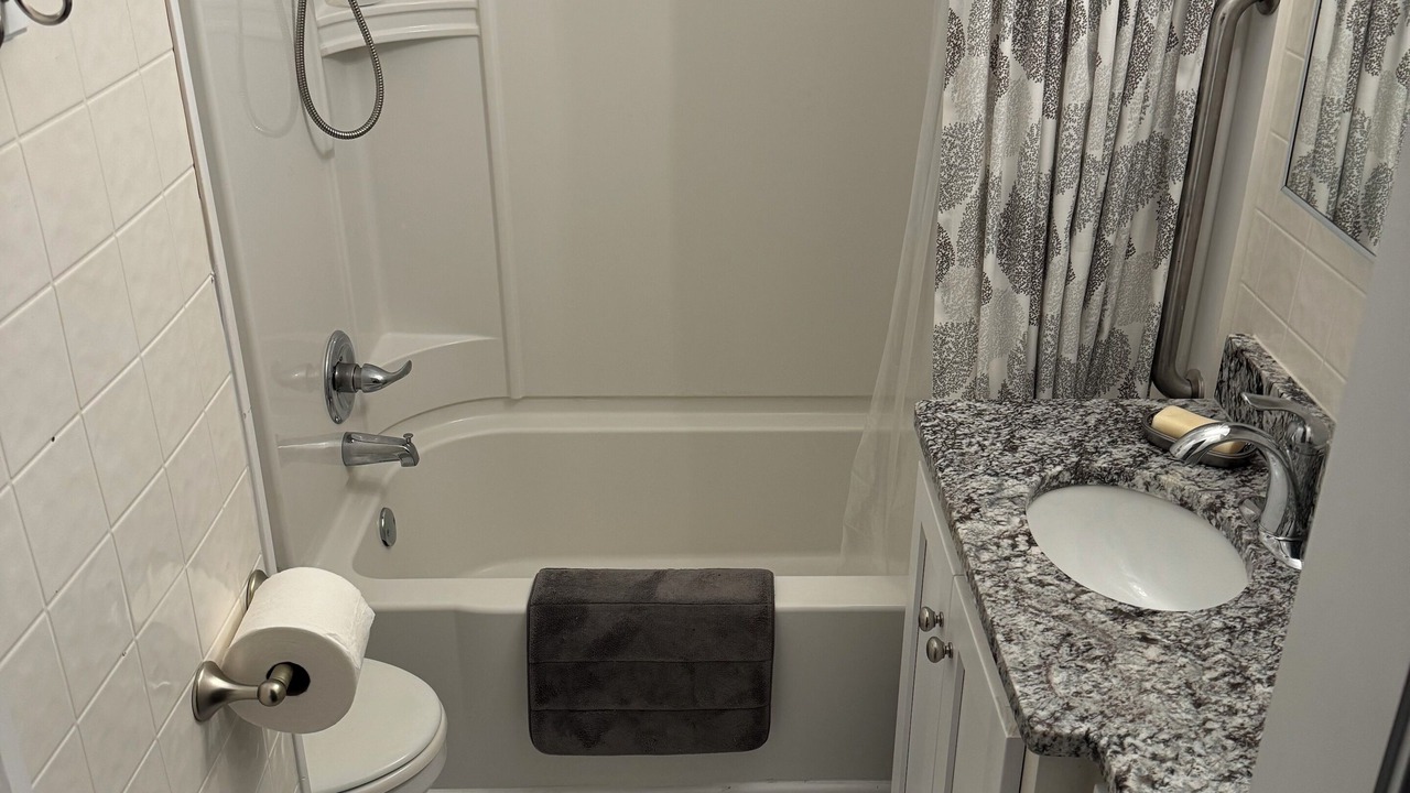 Photo of Bathroom in Sumter