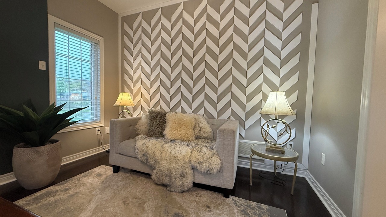 Photo of Livingroom in Durham Region