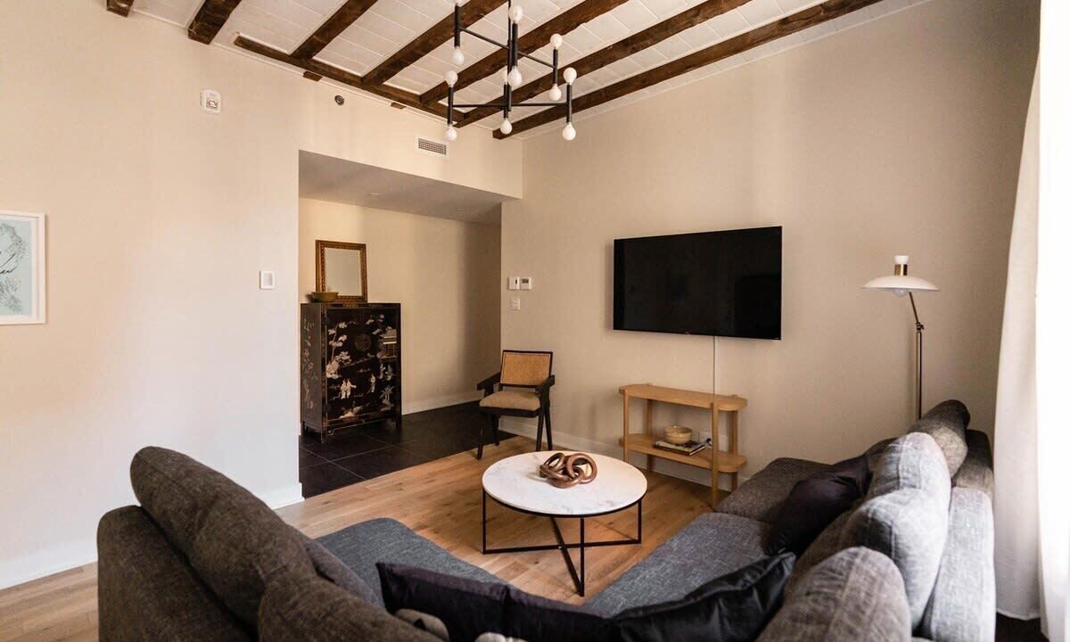 Photo of Livingroom in Old Montreal