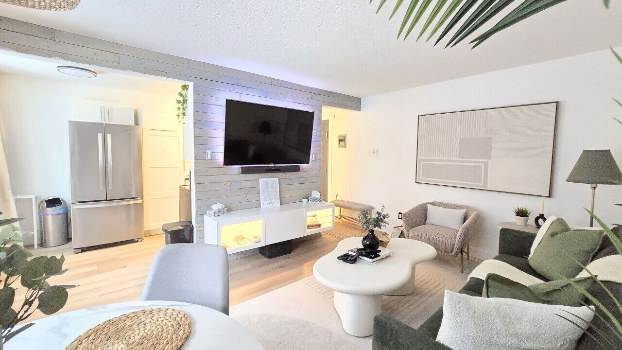 Photo of Bedroom in North Central Edmonton