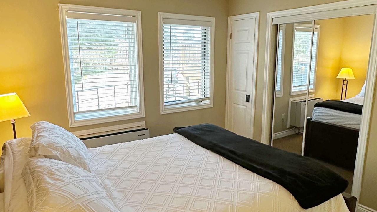 Photo of Bedroom in Craigleith
