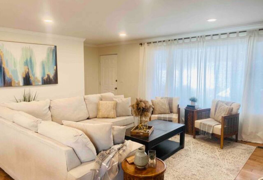 Photo of Livingroom in Leamington