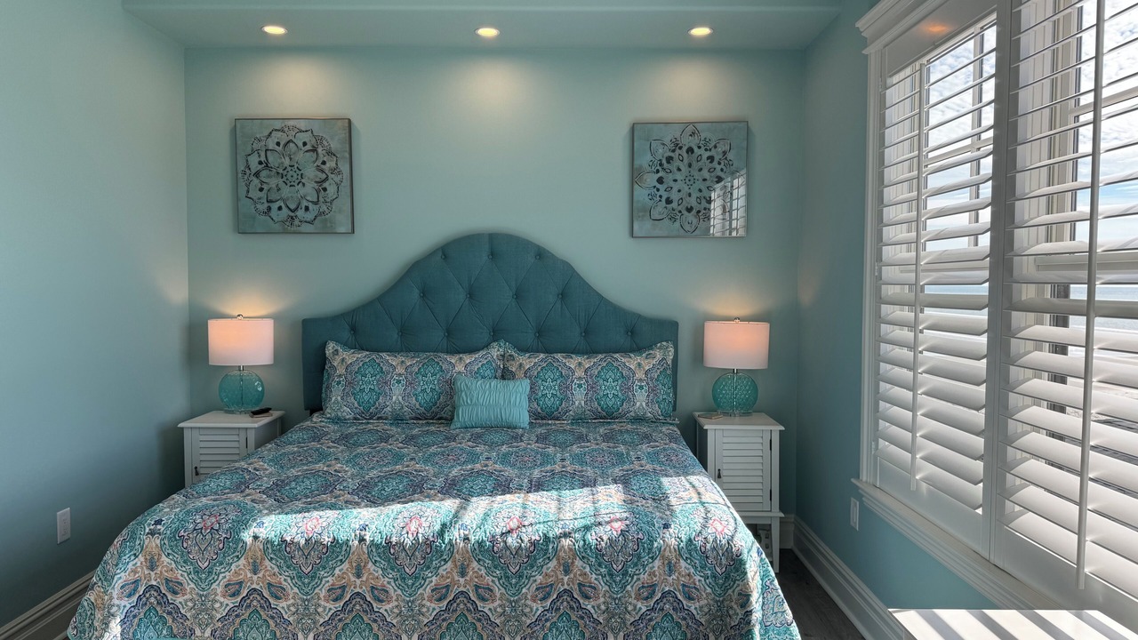 Photo of Bedroom in Surfside Beach