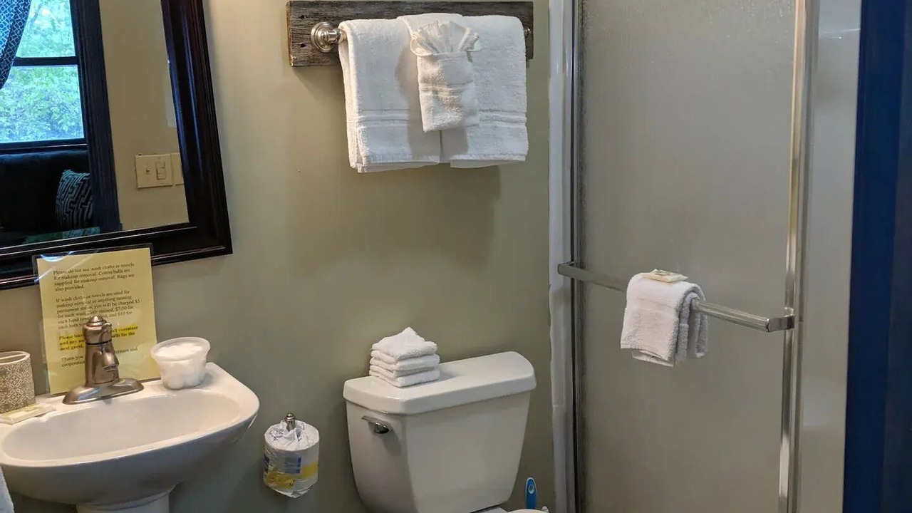Photo of Bathroom in Waynesville