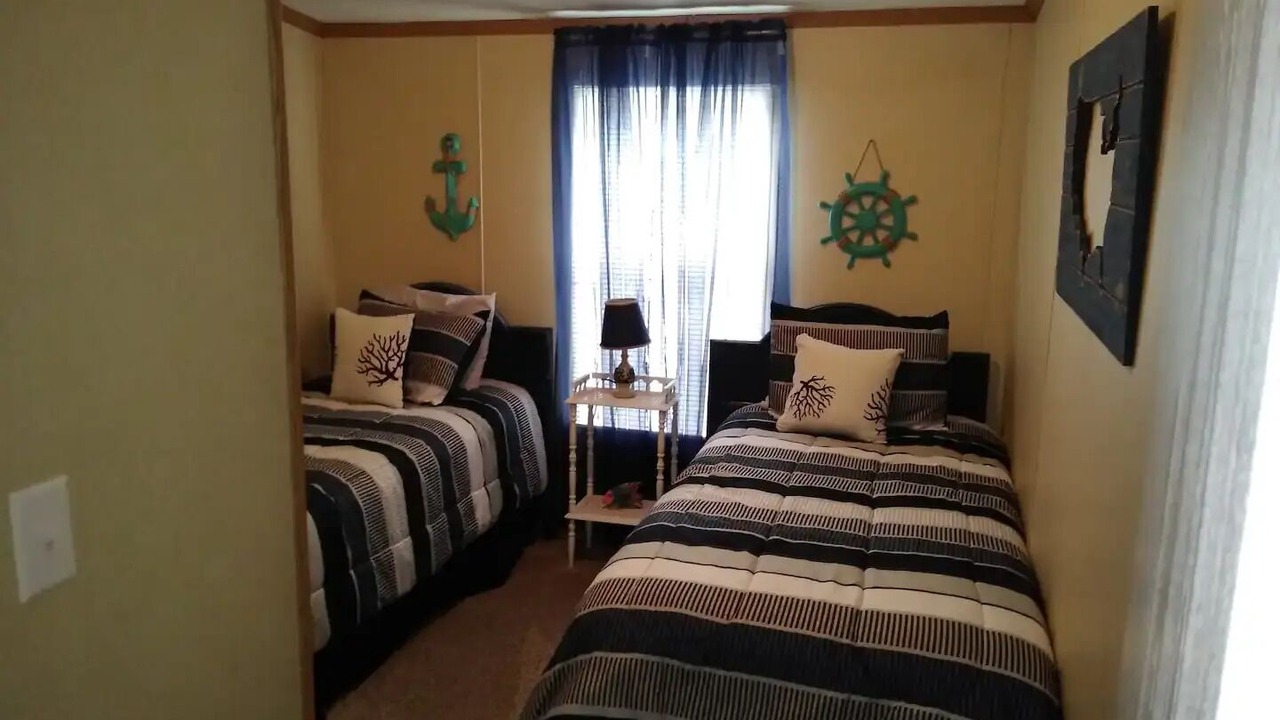 Photo of Bedroom in Cape Carteret