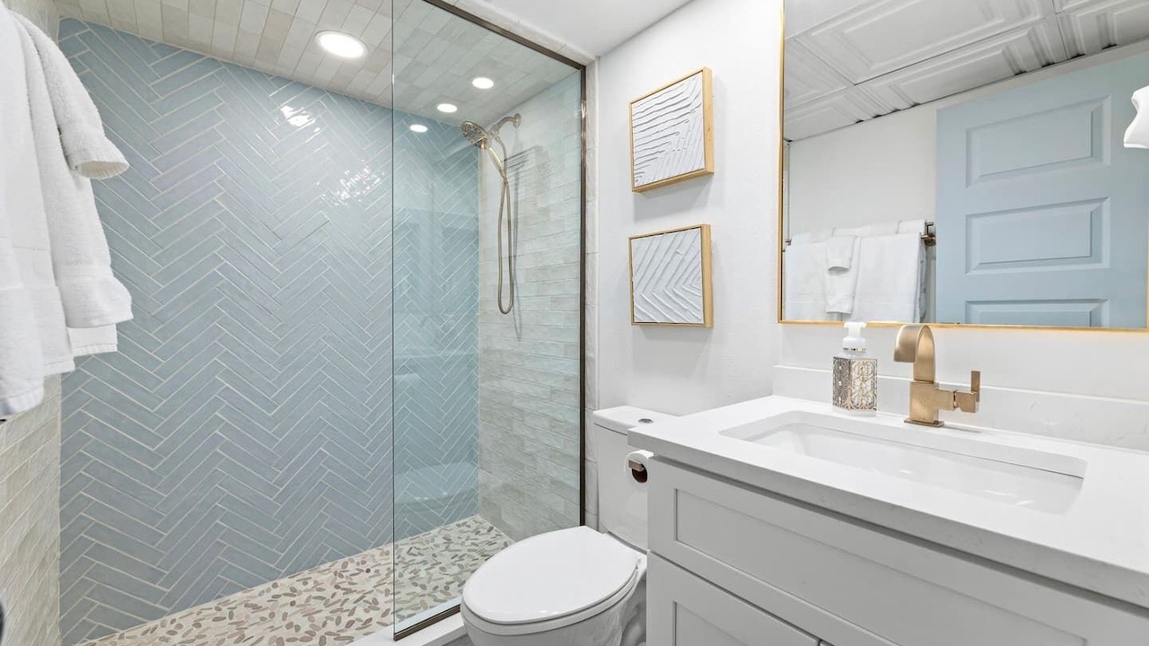 Photo of Bathroom in Windy Hill