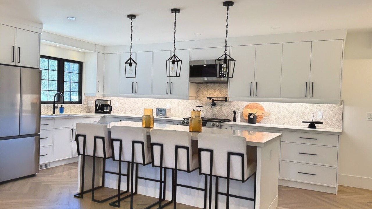 Photo of Kitchen in Port Carling