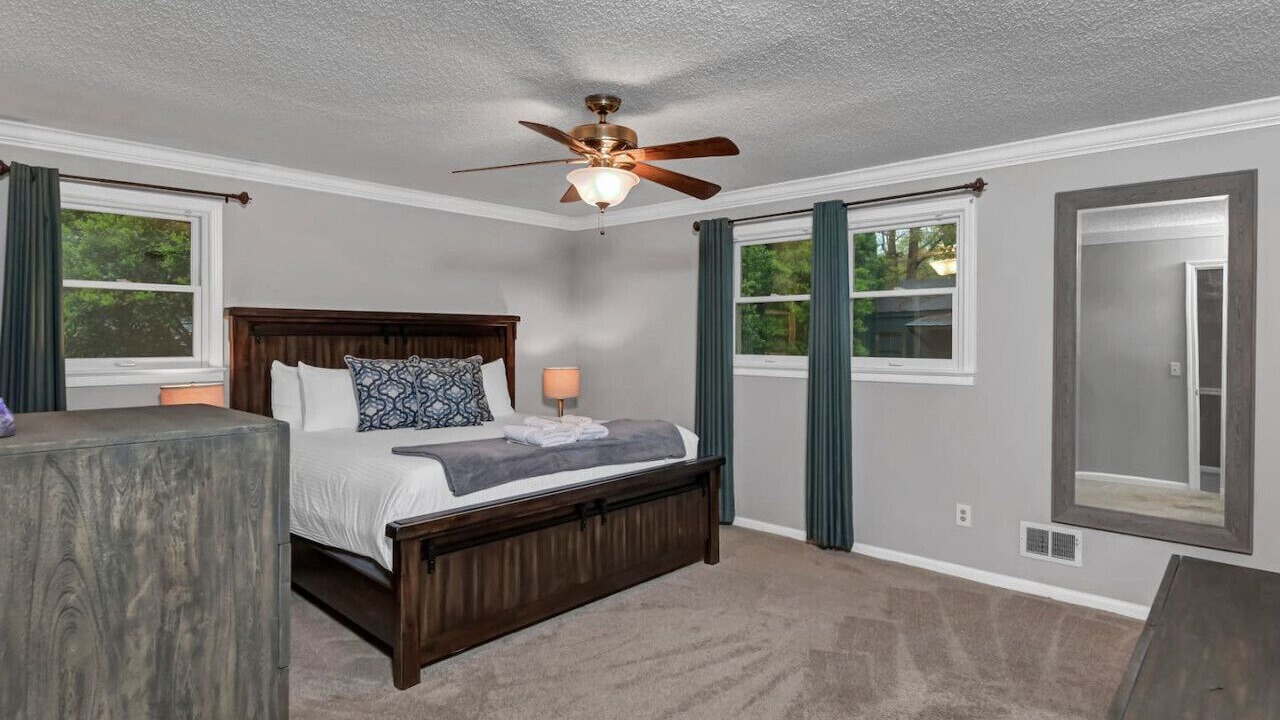 Photo of Bedroom in Harbison