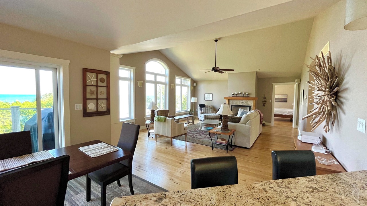 Photo of Livingroom in Saugeen Shores
