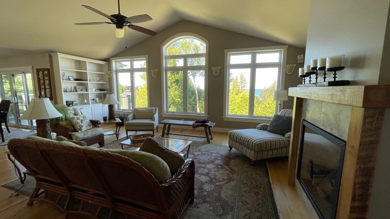 Photo of Livingroom in Saugeen Shores
