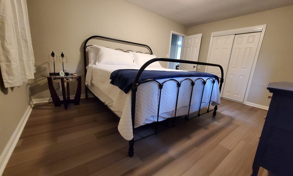 Photo of Bedroom in Statesville