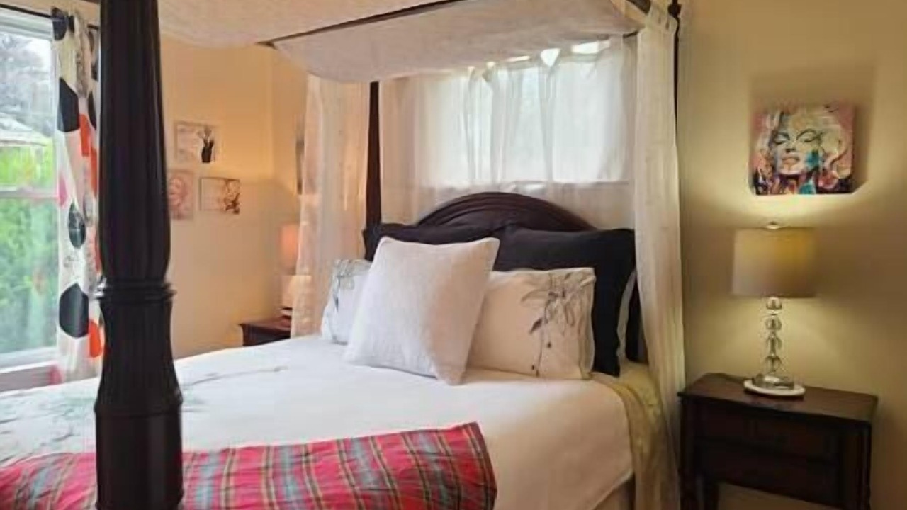 Photo of Bedroom in Halifax