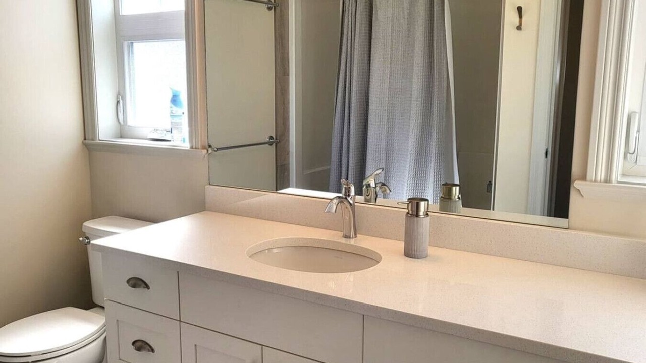 Photo of Bathroom in Osoyoos