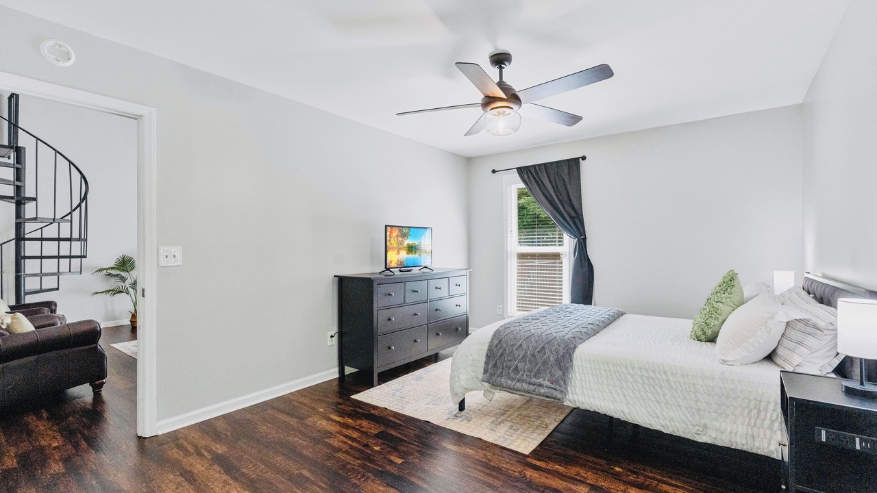 Photo of Bedroom in Mint Hill