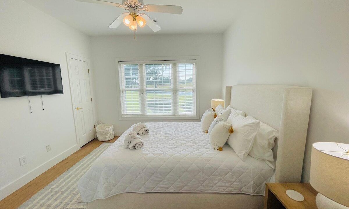 Photo of Bedroom in Central Myrtle Beach