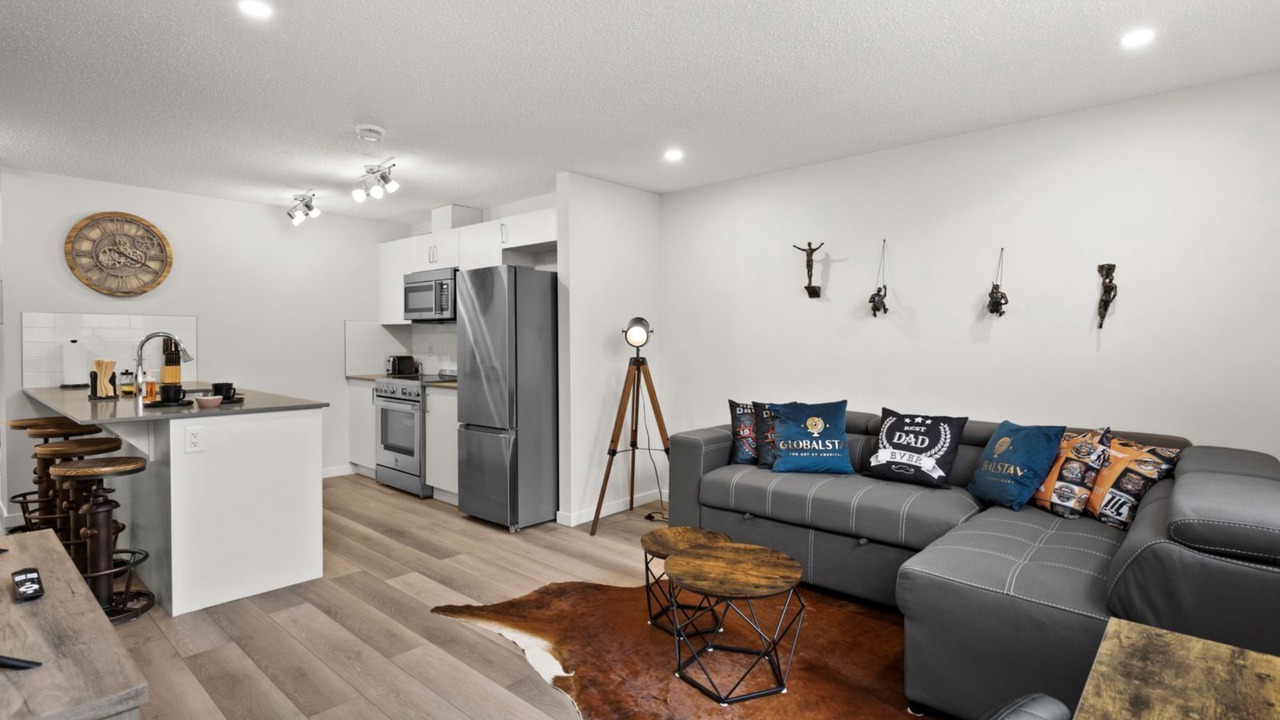 Photo of Livingroom in Cranston