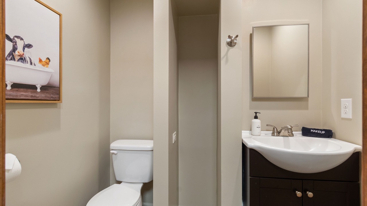Photo of Bathroom in Arden