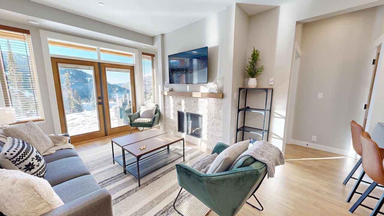 Photo of Livingroom in Sun Peaks