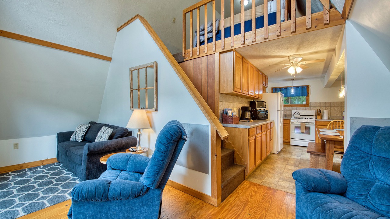 Photo of Livingroom in Maggie Valley