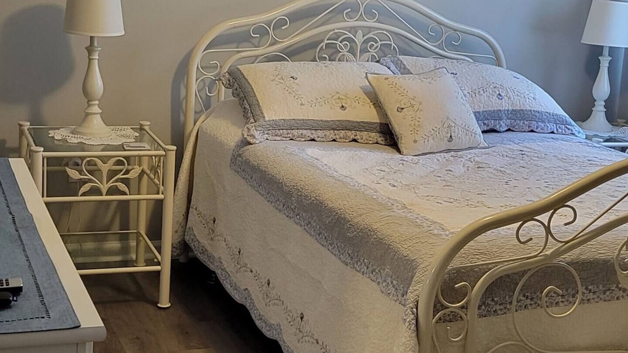 Photo of Bedroom in Greenwood