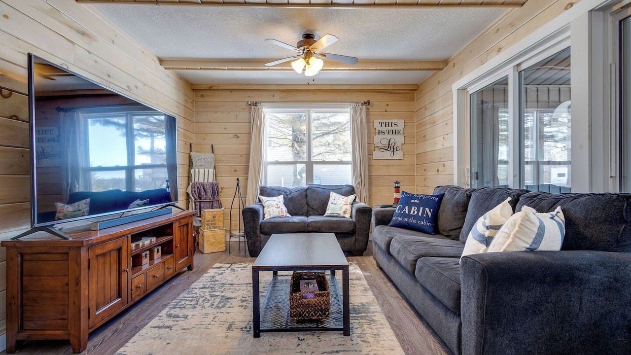 Photo of Livingroom in Alberton