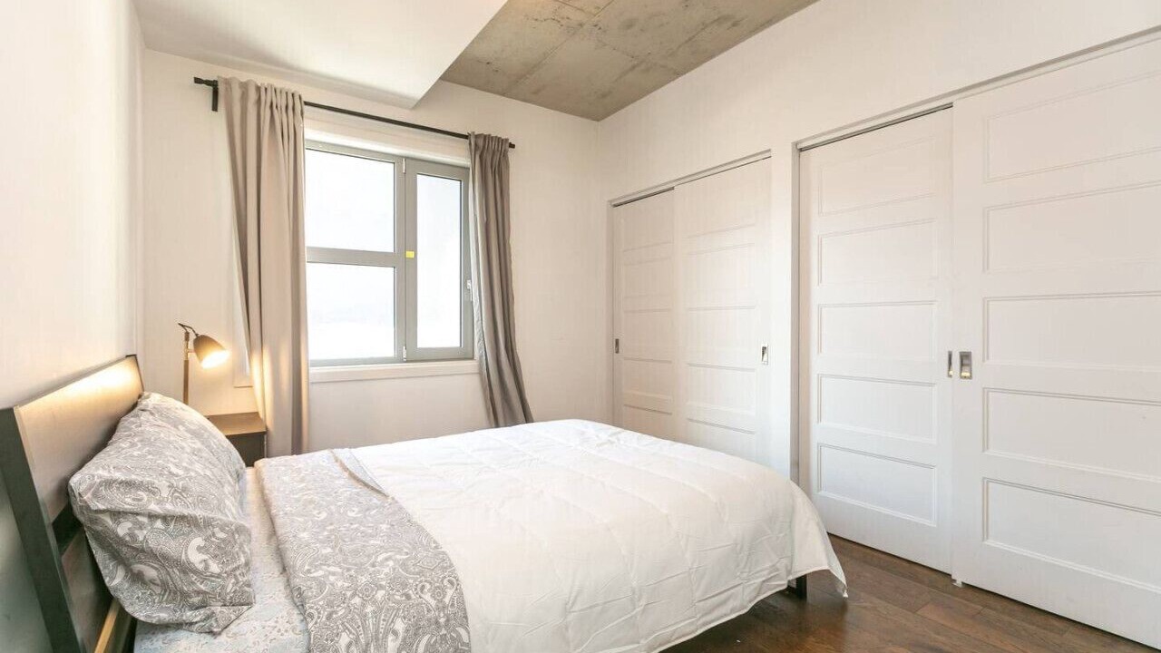 Photo of Bedroom in Quartier des Spectacles