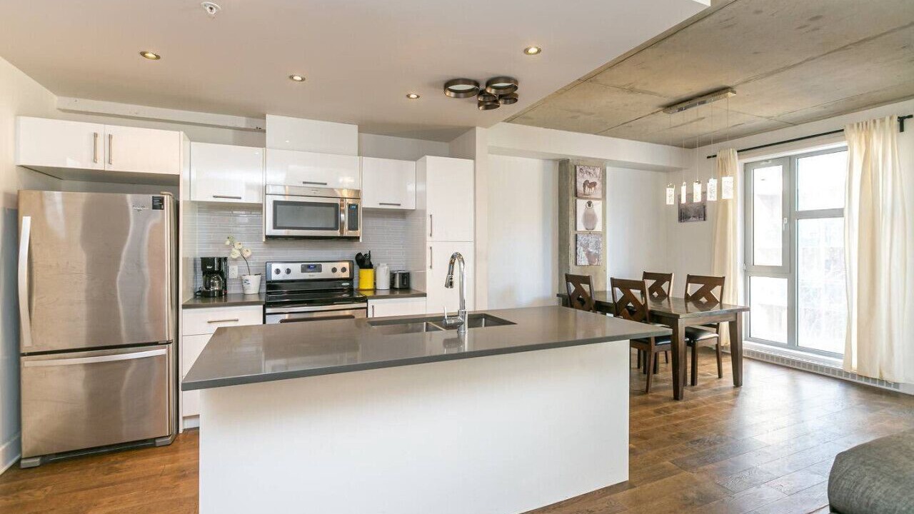 Photo of Kitchen in Quartier des Spectacles