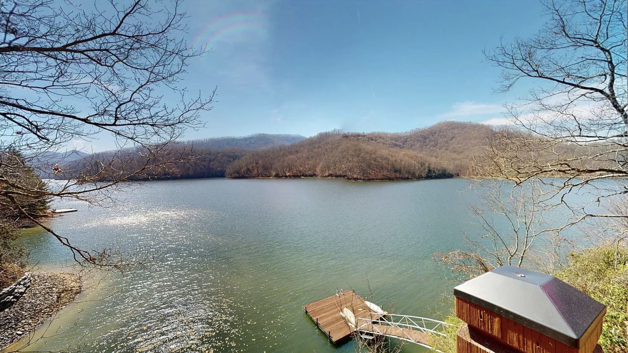 Photo of Outdoor in Topton