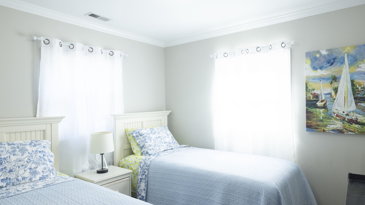 Photo of Bedroom in Crescent Beach