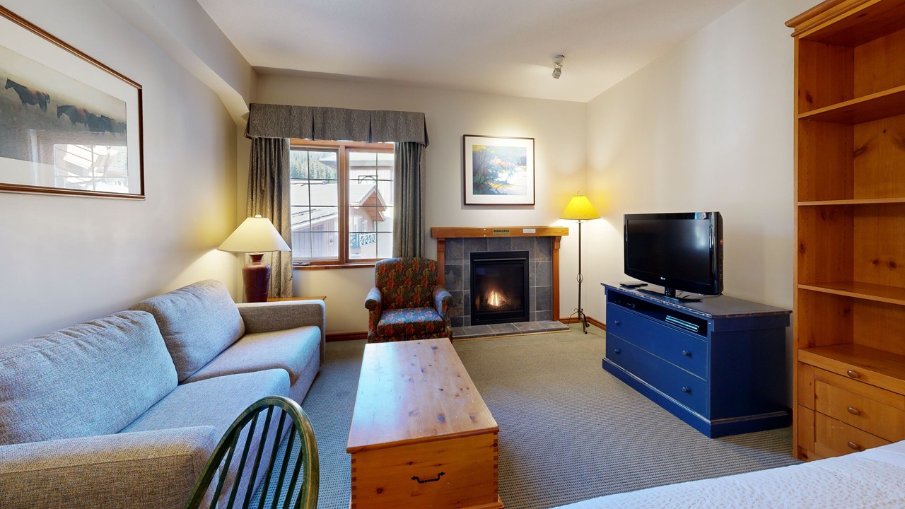 Photo of Livingroom in Sun Peaks