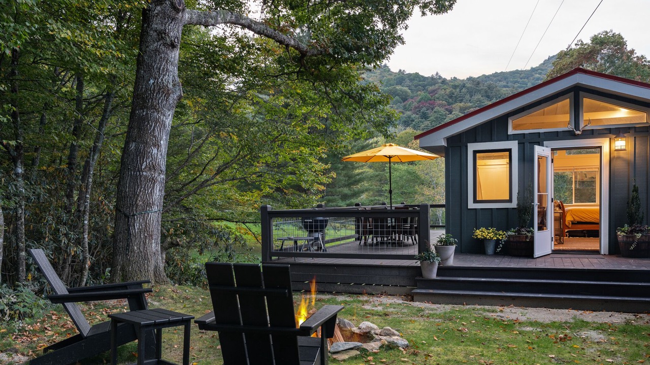 Photo of Patio Balcony in Cullowhee