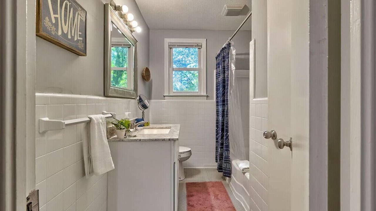 Photo of Bathroom in Columbia